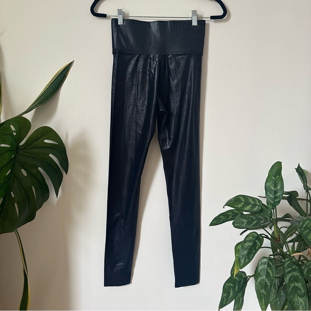 Carbon38 Reptile Shine High Rise Leggings Black Size S - Picture 4 of 7